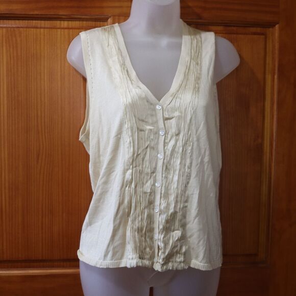 Calvin Klein Cream Pleated Yolk 100% Silk Button Down Tank Top M - Picture 2 of 13